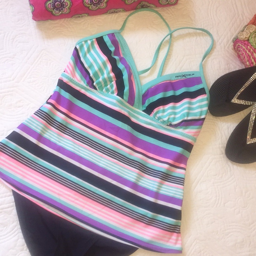 Zero Xposure tankini top